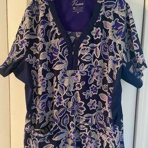 Women’s Premier Scrub top 3x